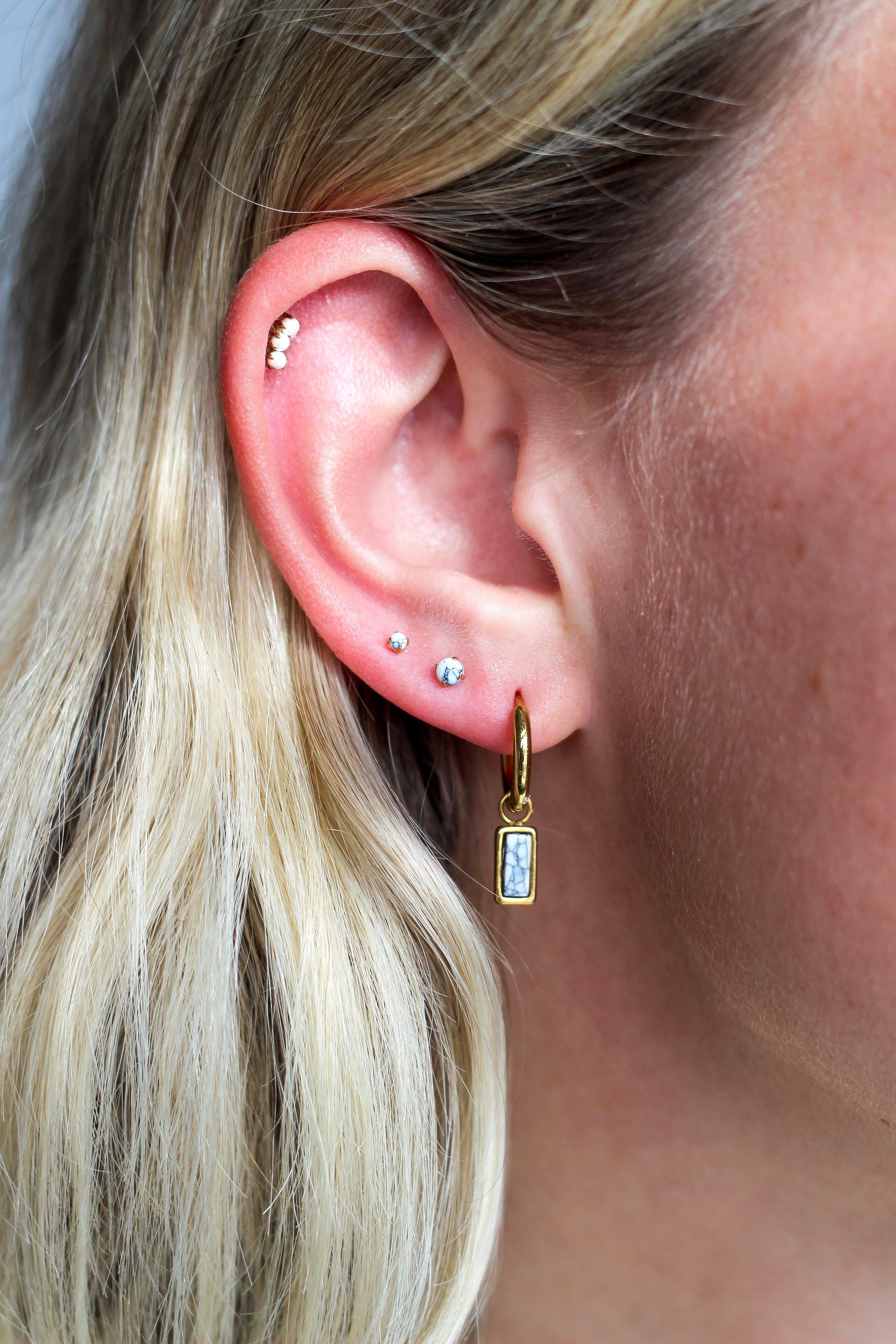 Howlite Flat Back Stud - Image 2